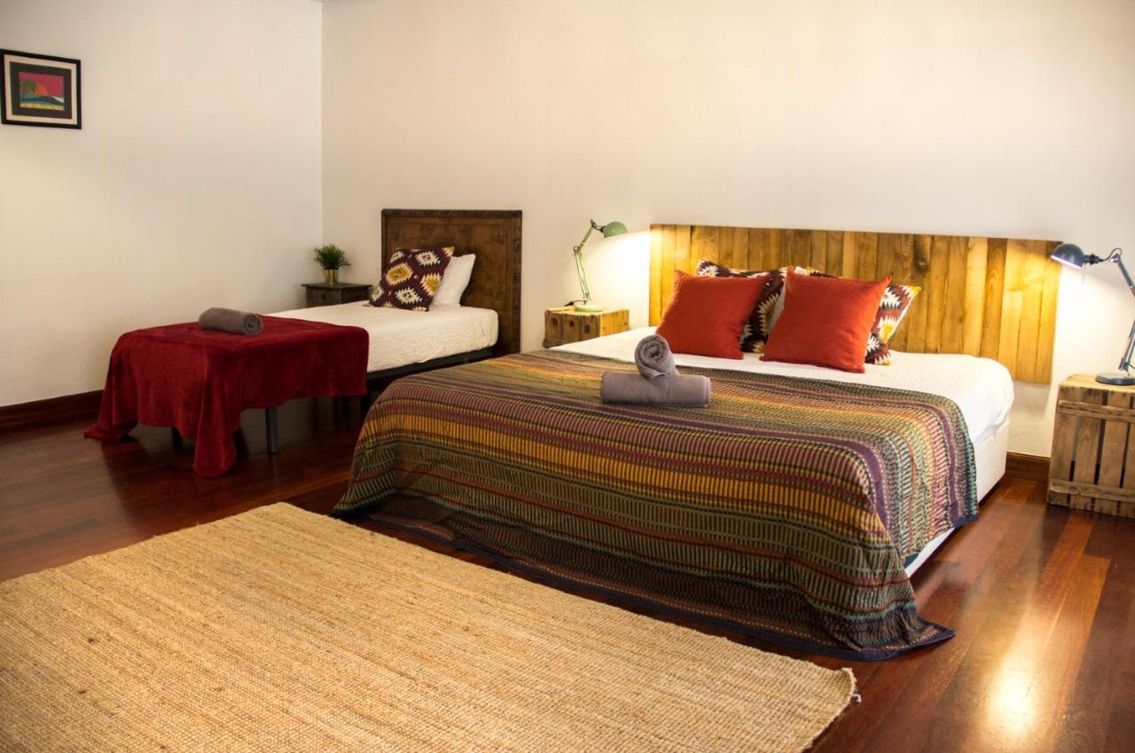 Appartement Central, Spacious And Authentic Family